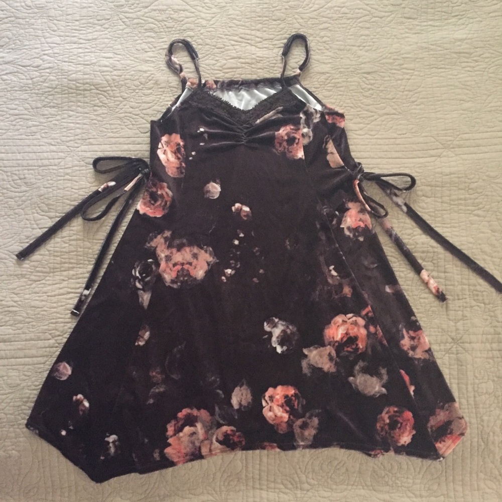 Umber Floral Velour Dress